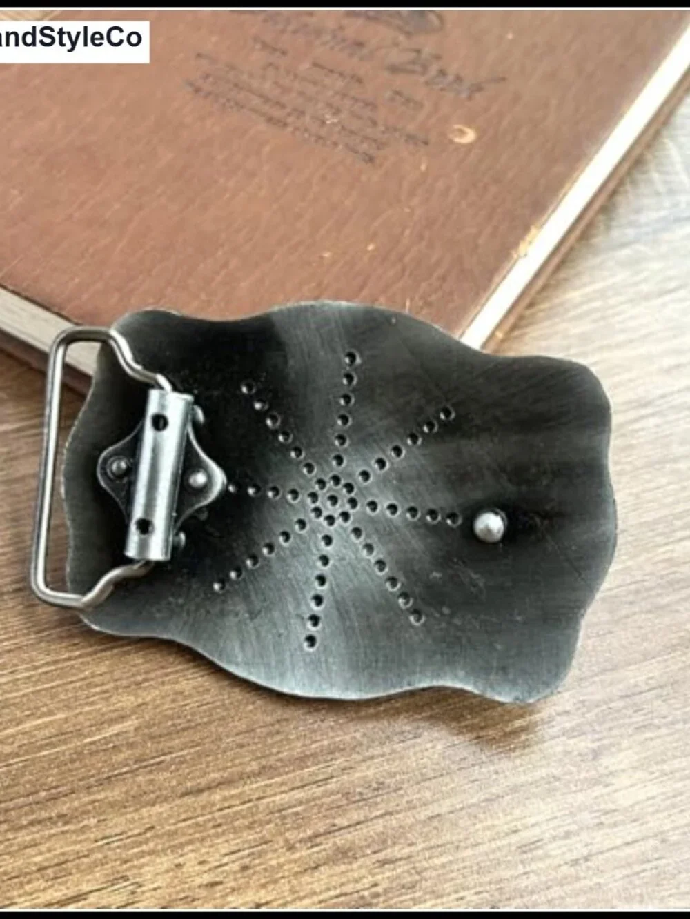Vintage Western Floral Engraved Alloy Cowboy Belt Buckle